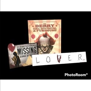 IT Halloween Decor Collection